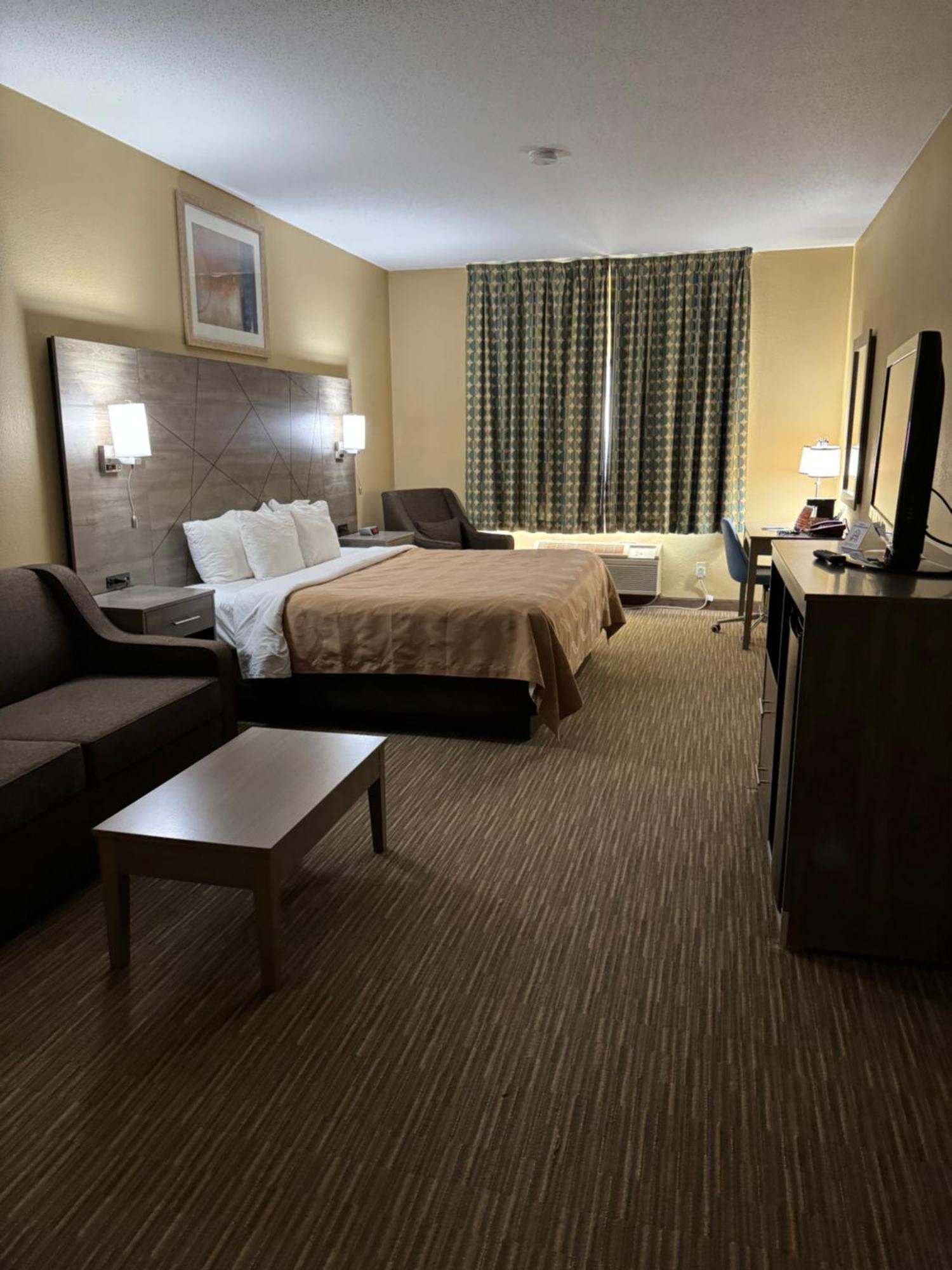 Quality Inn Near I-72 And Hwy 51 Forsyth Buitenkant foto
