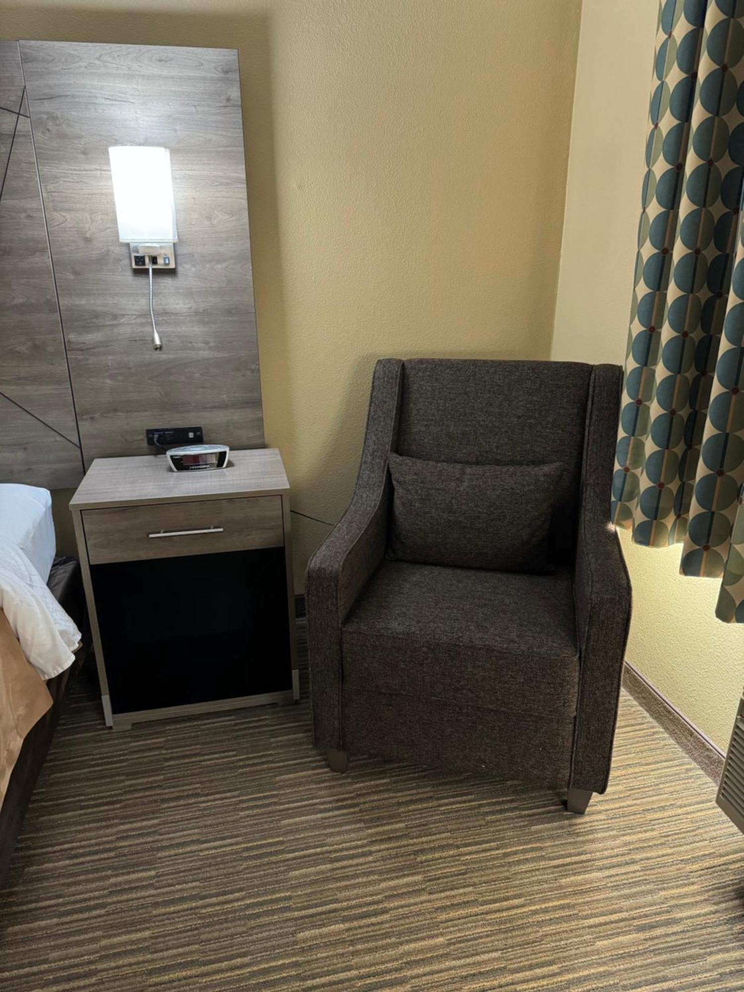 Quality Inn Near I-72 And Hwy 51 Forsyth Buitenkant foto