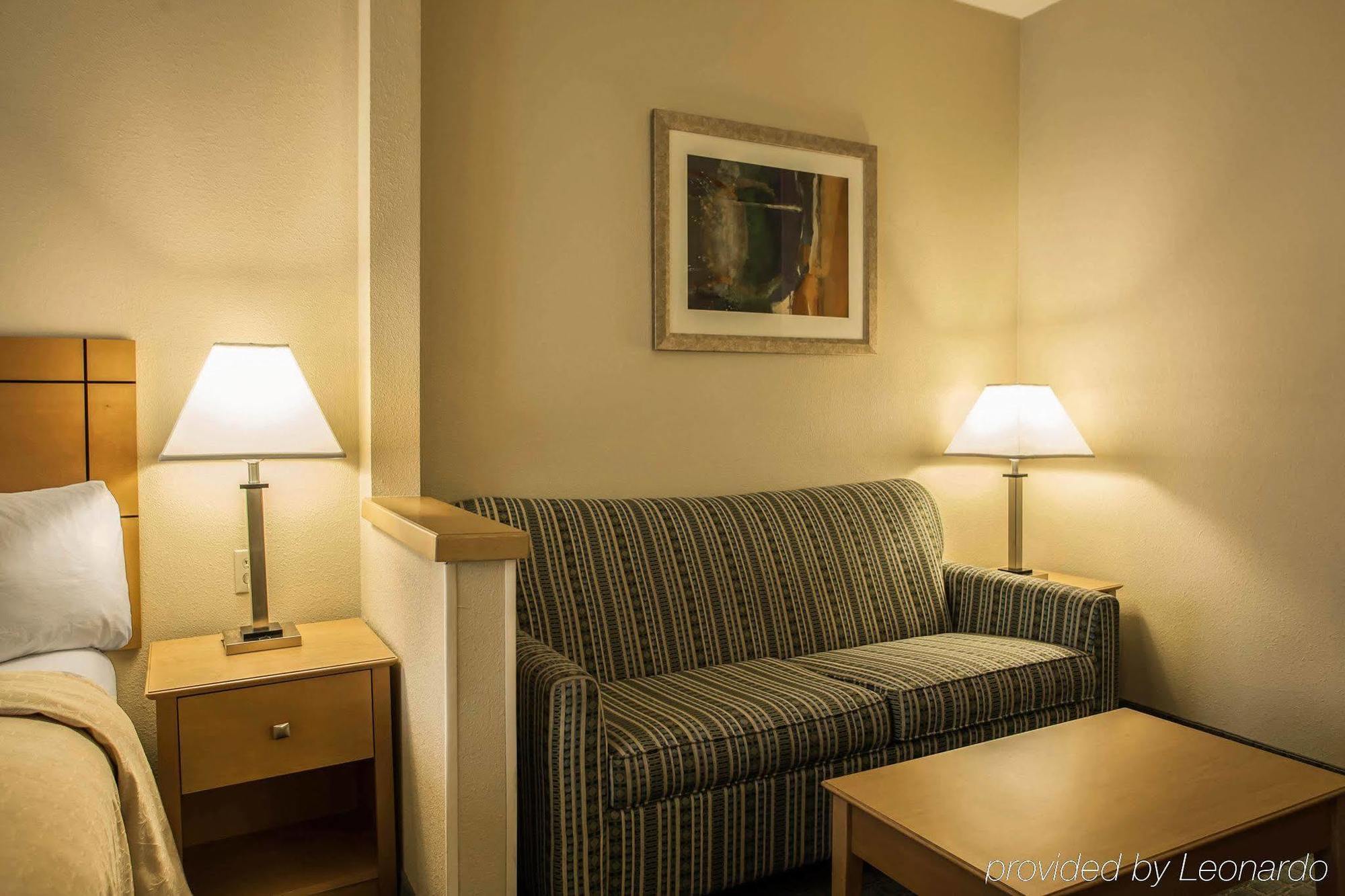 Quality Inn Near I-72 And Hwy 51 Forsyth Buitenkant foto